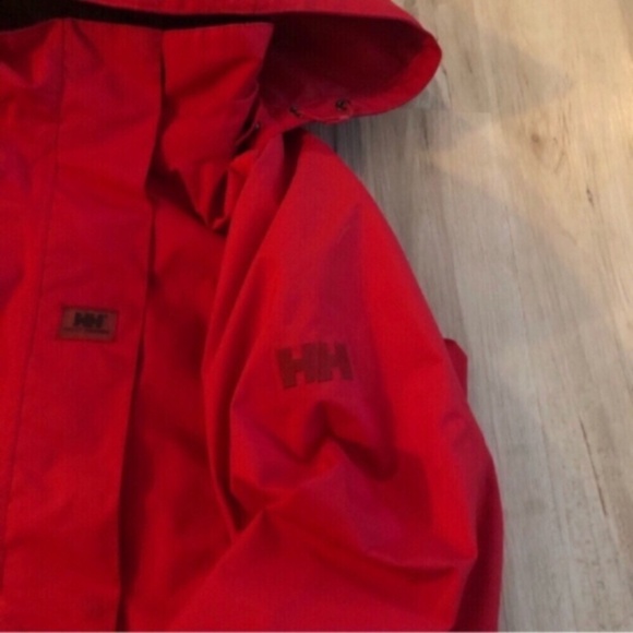 Red Helly Hansen Winter Coat - Picture 3 of 6